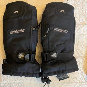 Gordini Ori Max Black Mittens Big Kids or Juniors